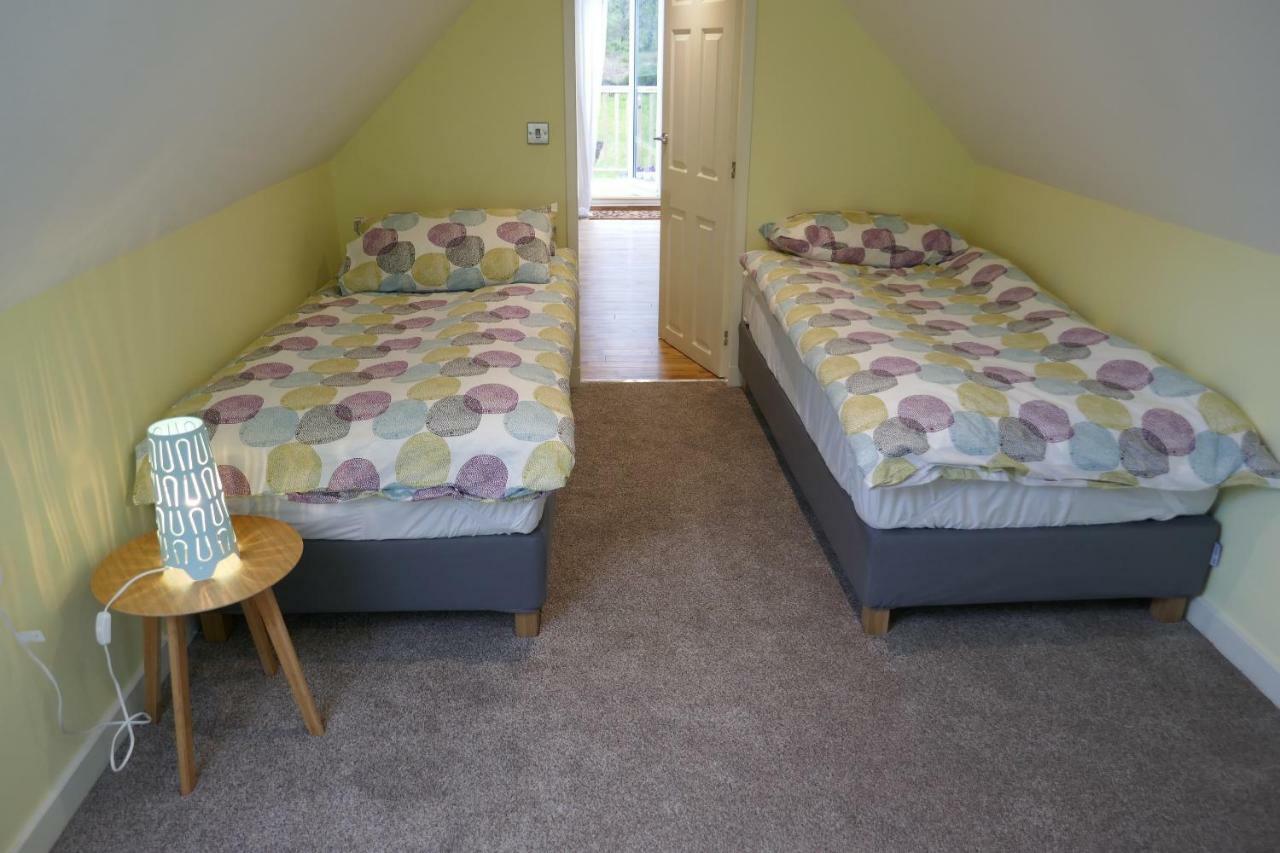 The Den , Sengera Apartment Inverness Bagian luar foto